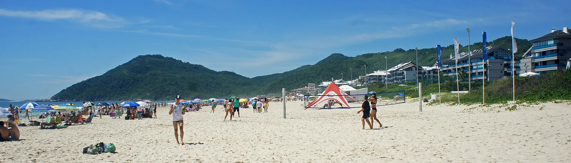Florianópolis e Praia Brava na costa atlântica no sul do Brasil.