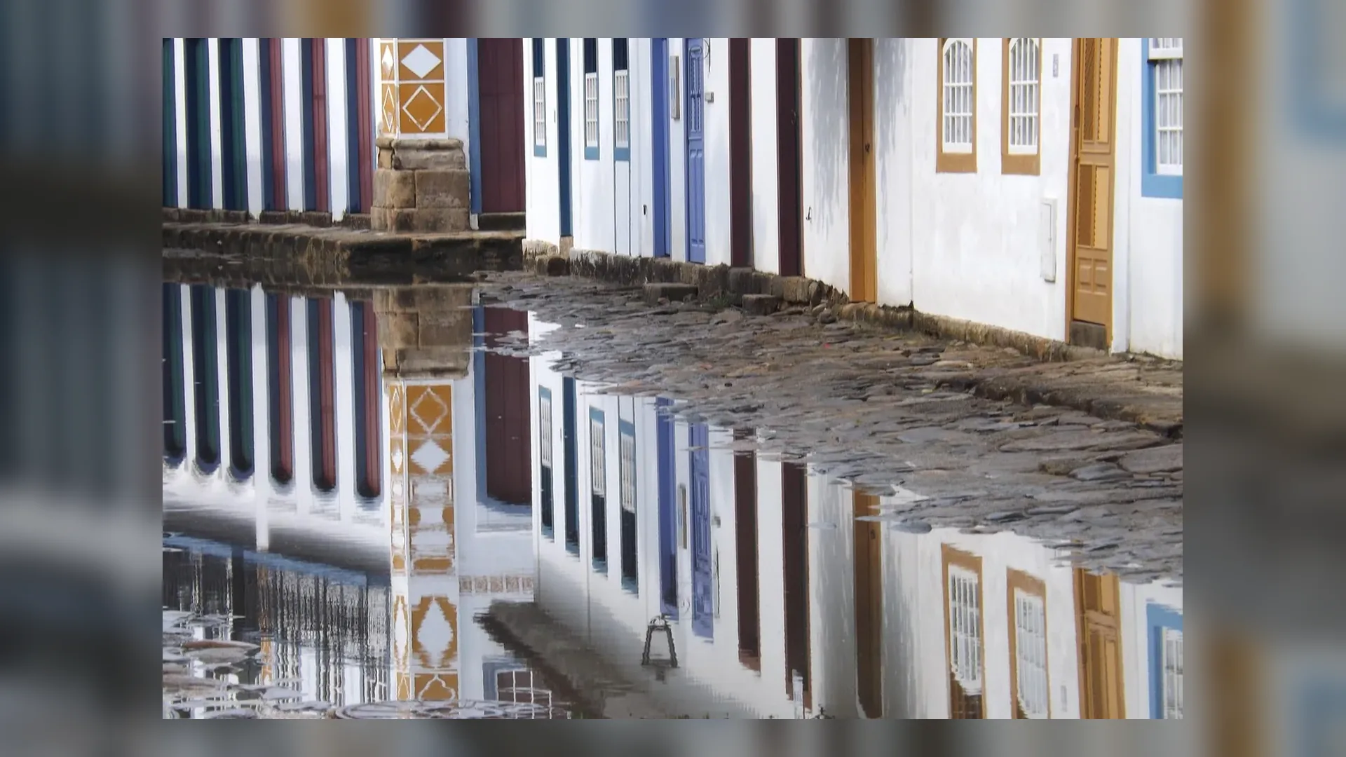 Orla histórica de Paraty no Brasil.