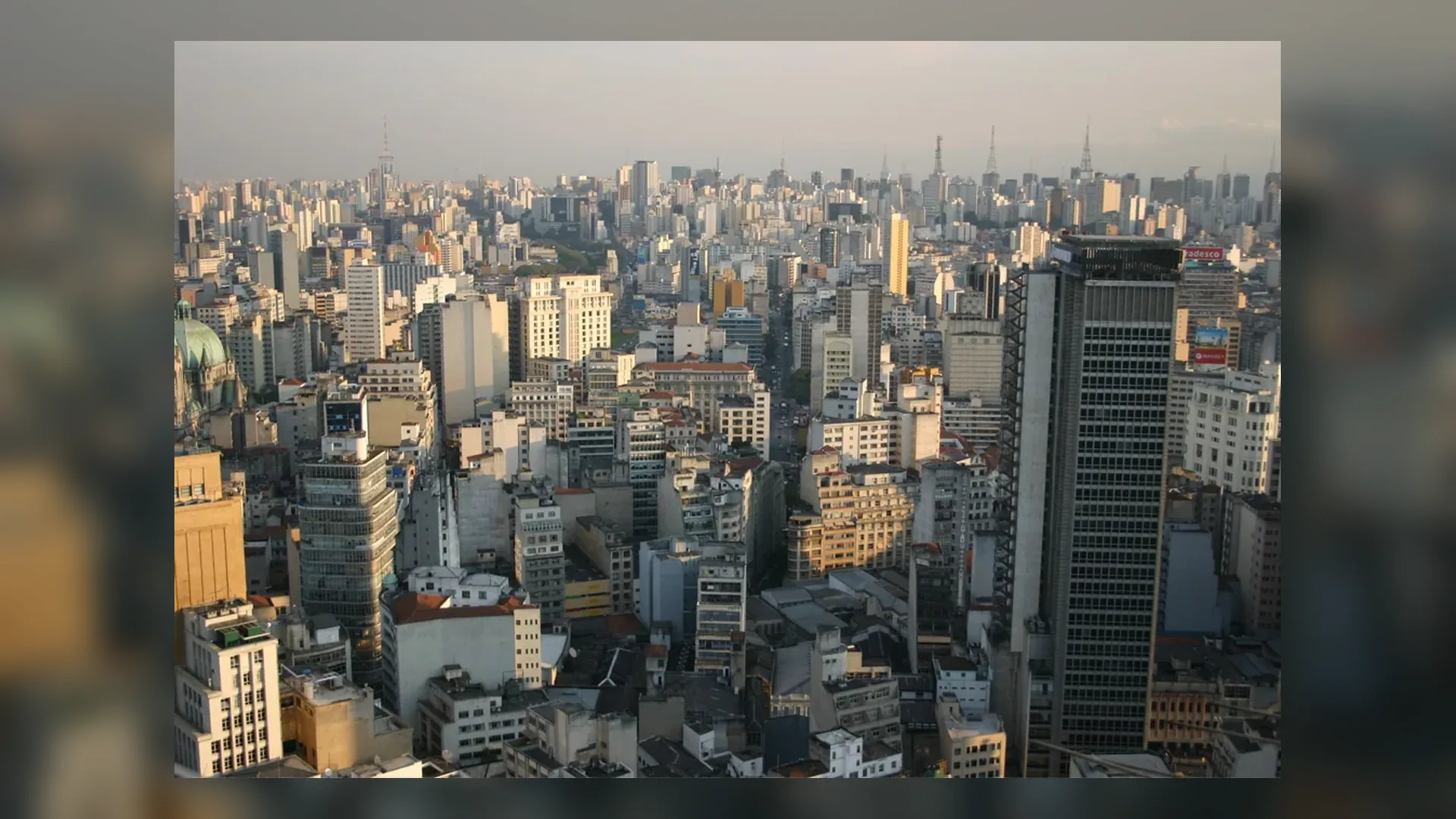 Horizonte de São Paulo no Brasil.