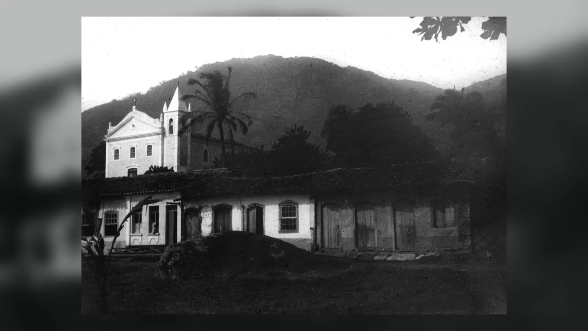 Litoral de Ilhabela no Brasil.